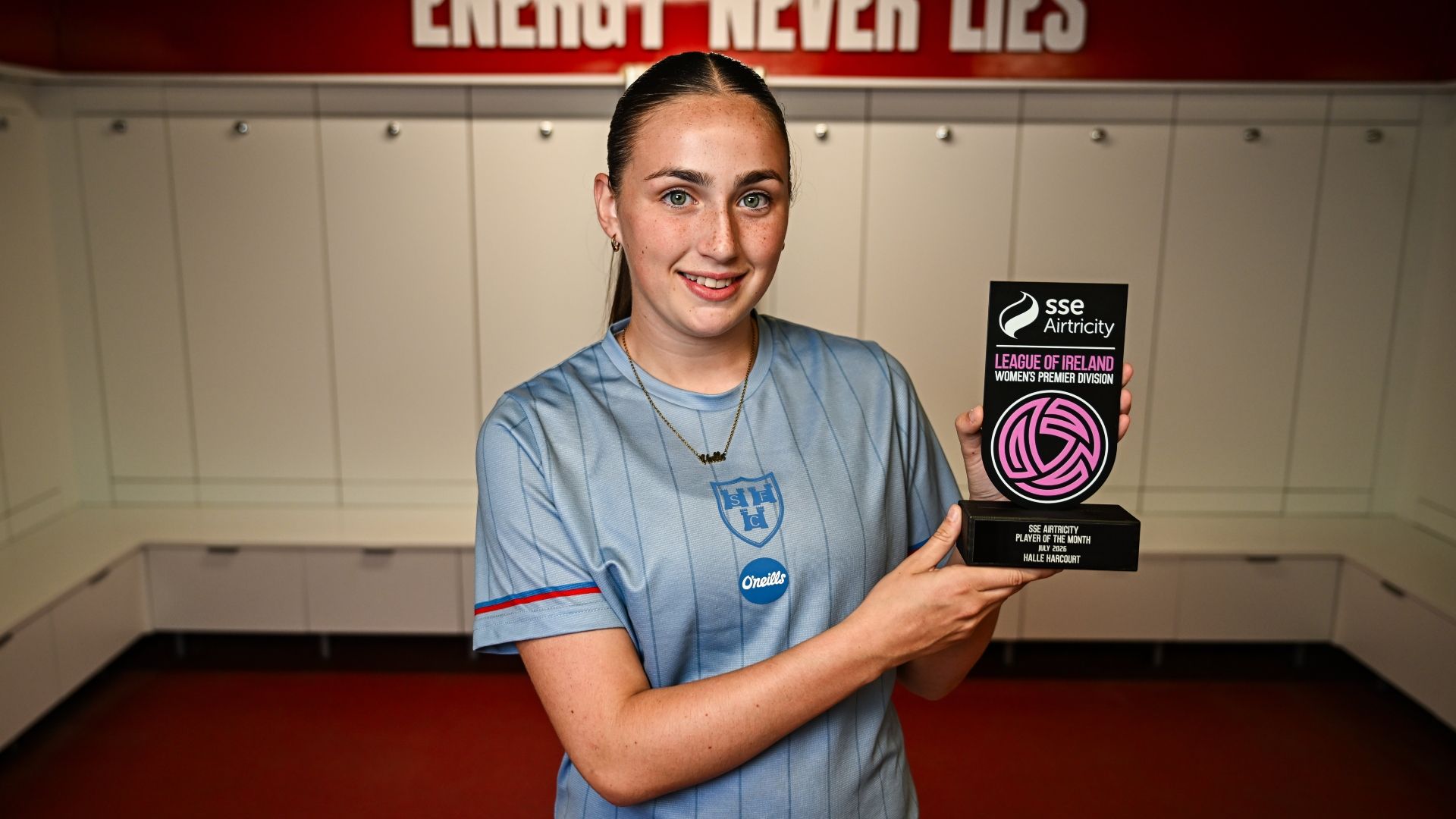 HalleHarcourt_POTM.jpg